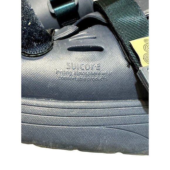 Suicoke Urich Men Sandals With Straps & Contoured Footbed - Picture 12 of 13